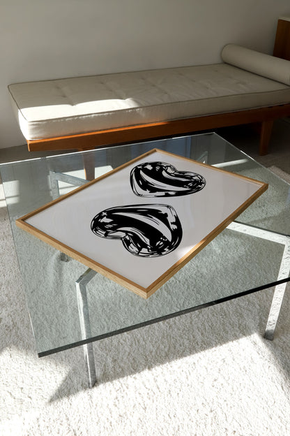 METALLIC HEART PRINT